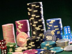 winning money online poker